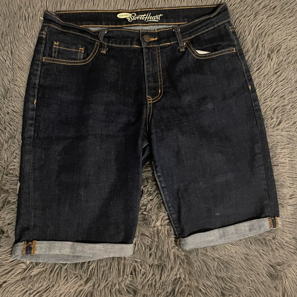 Old Navy SweetHeart Bermuda Shorts